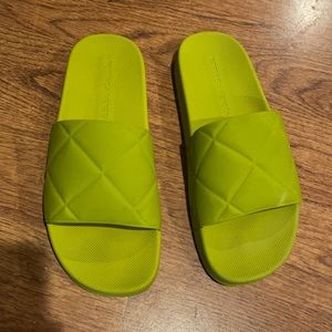 Bottega Veneta Rubber Slide Sandals, Kiwi, 39